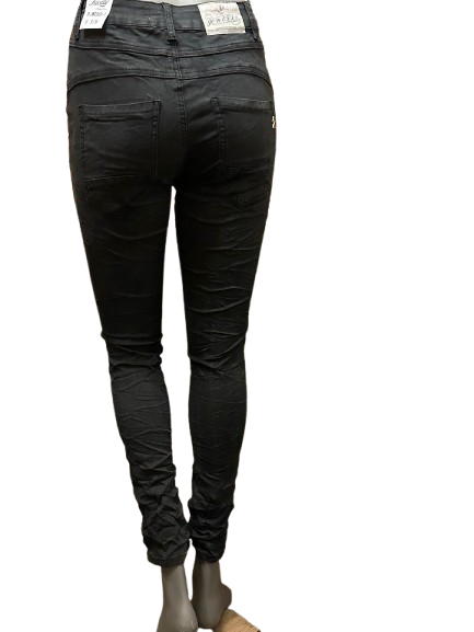 Jewelly Jeans